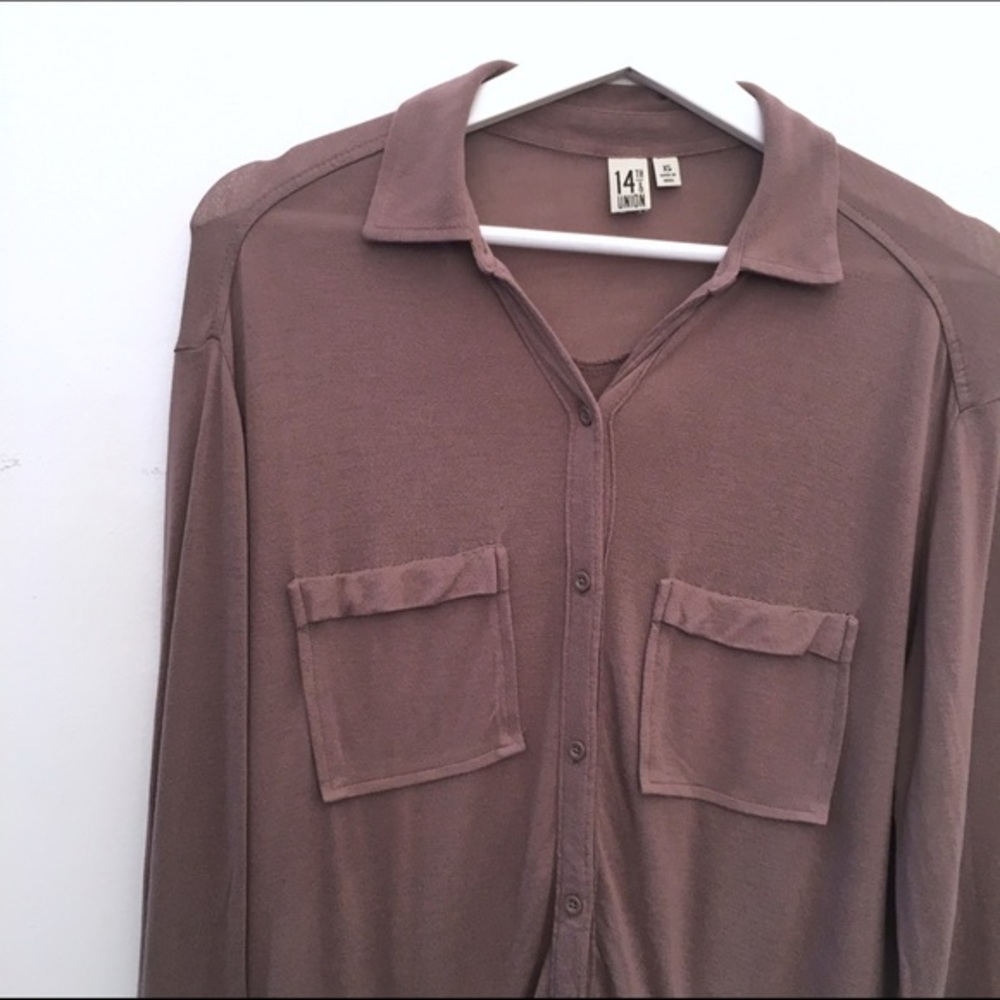 14th & Union Button Up Top - Picture 2 of 3